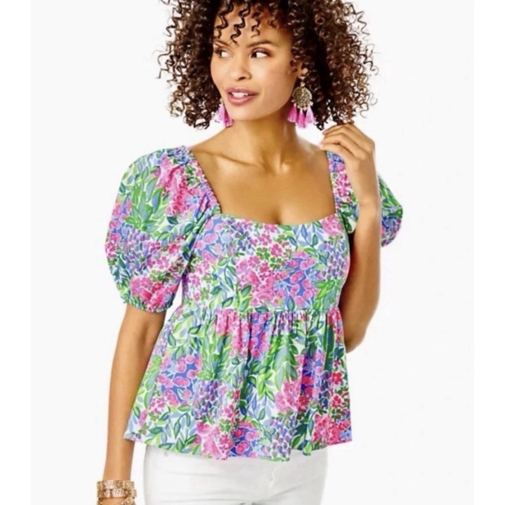 Lilly Pulitzer Kay A cherry on Top Print Puff sleeve Top size 10